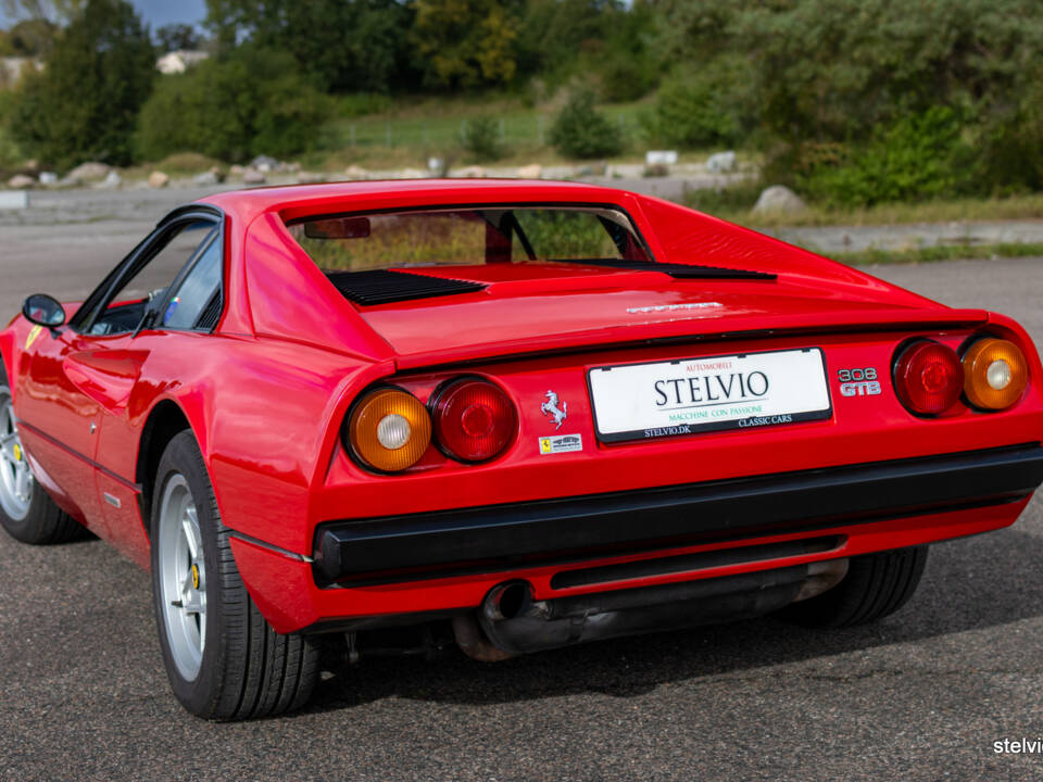 Image 28/65 of Ferrari 308 GTB (1978)