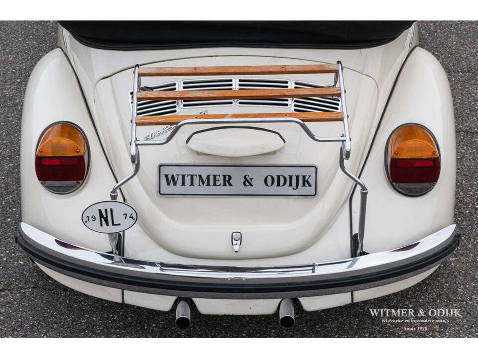 Bild 16/27 von Volkswagen Käfer 1303 LS (1974)