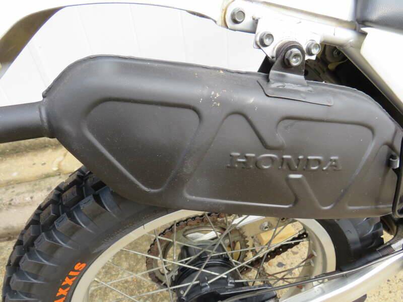 Image 31/33 of Honda TLR 250 (1986)