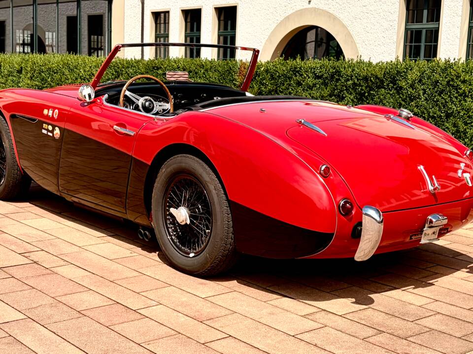 Image 3/15 de Austin-Healey 3000 Mk II (BN7) (1962)