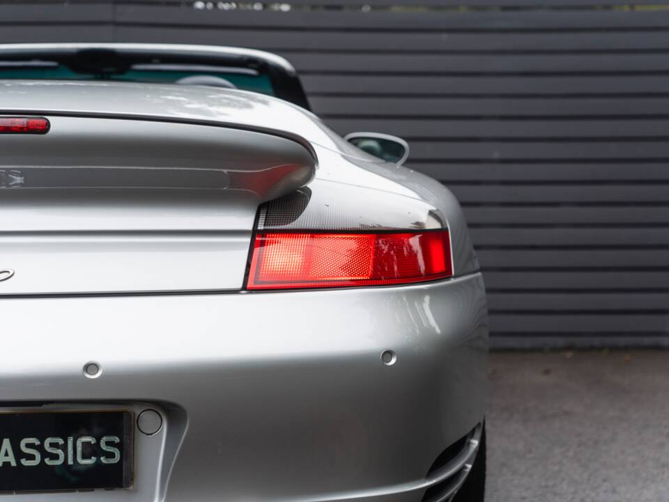 Bild 8/46 von Porsche 911 Turbo (2003)