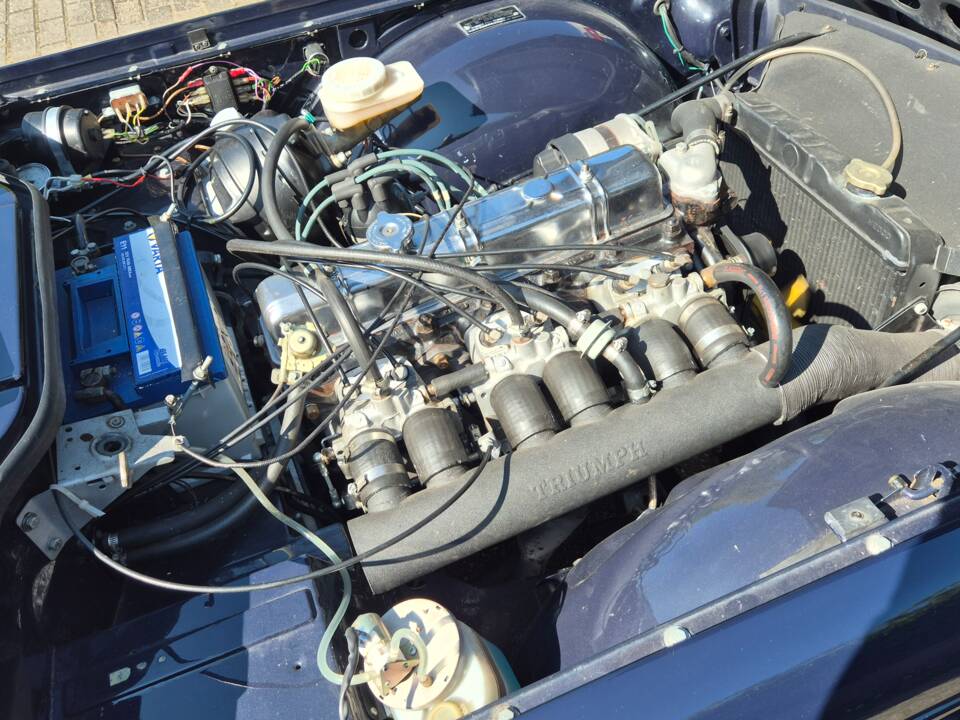Image 22/100 of Triumph TR 6 PI (1971)
