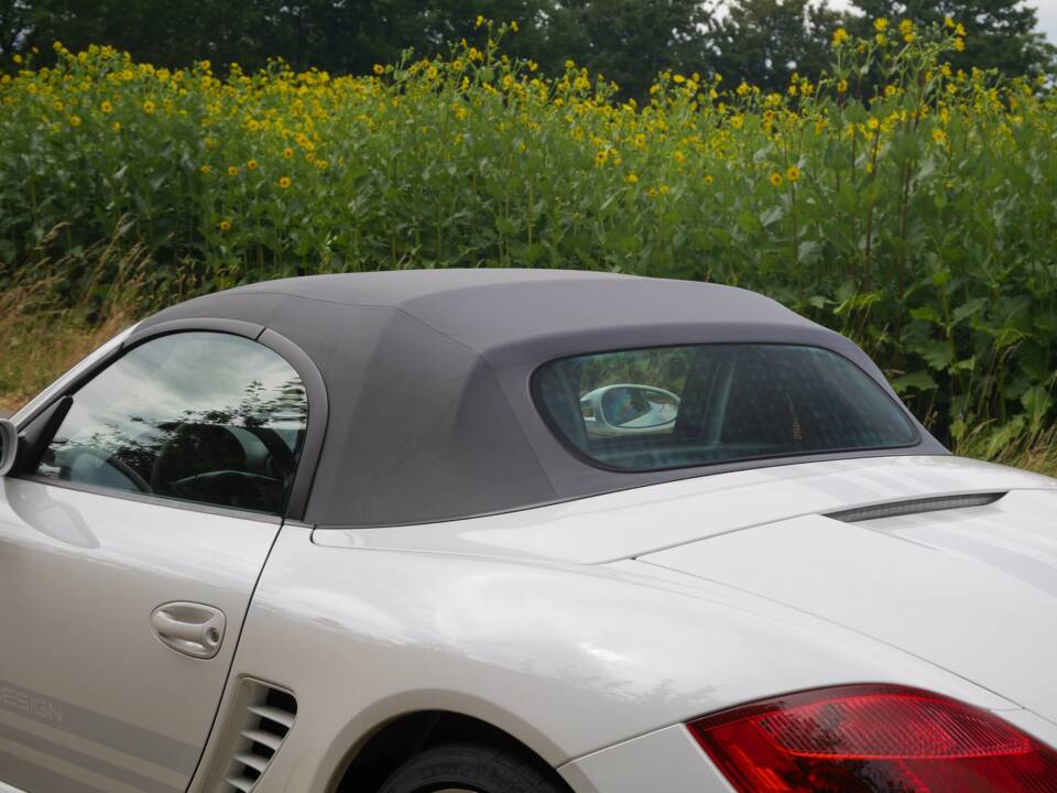 Image 21/50 de Porsche Boxster S (1900)