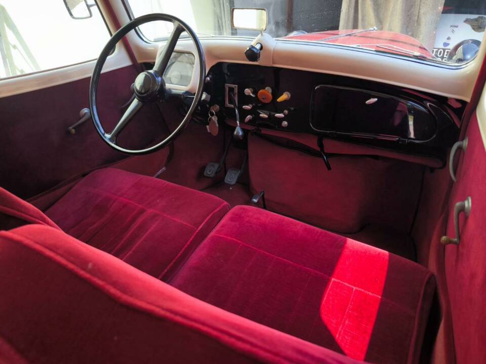 Image 9/30 of Citroën Traction Avant 11 B (1955)