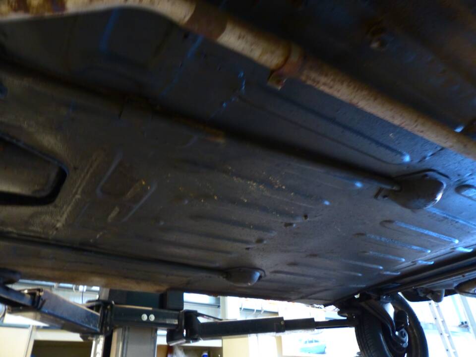 Image 64/66 of Renault R 4 Super (1962)