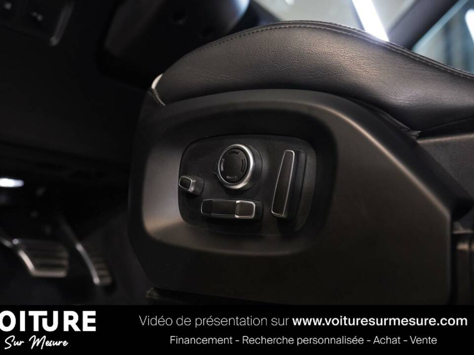 Image 16/50 of Land Rover Range Rover Sport SVR (2017)