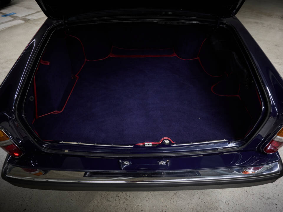 Image 55/100 de Rolls-Royce Silver Shadow II (1979)