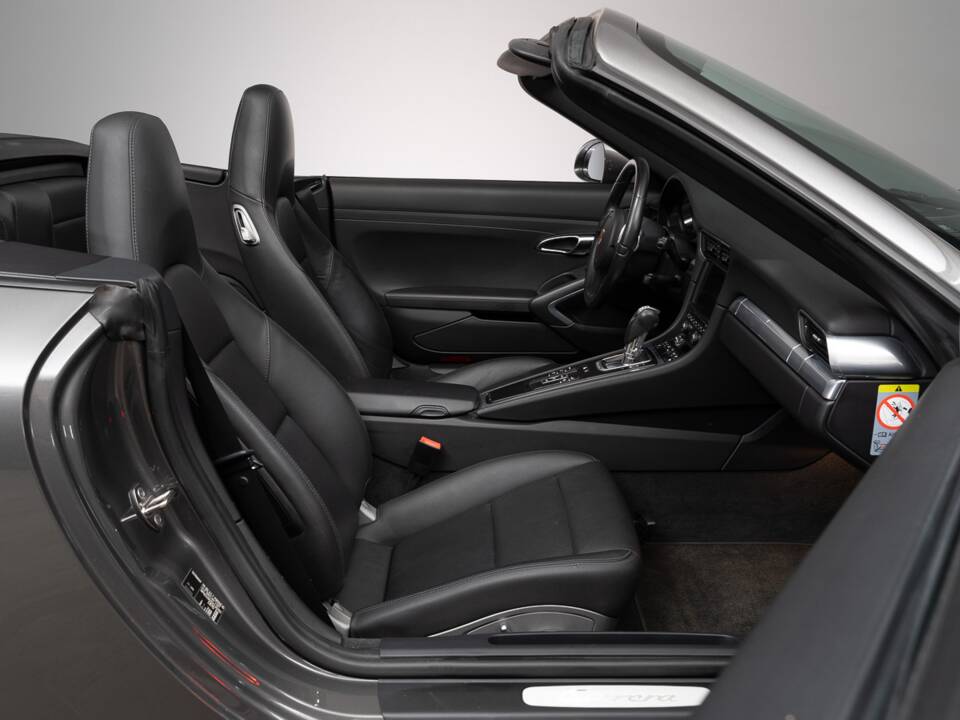 Imagen 39/42 de Porsche 911 Carrera (2012)