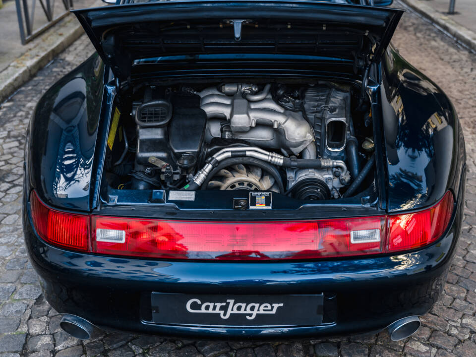 Bild 39/50 von Porsche 911 Carrera 4S (1996)