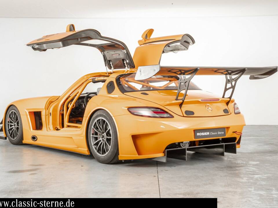 Image 9/15 of Mercedes-Benz SLS AMG GT3 (2013)