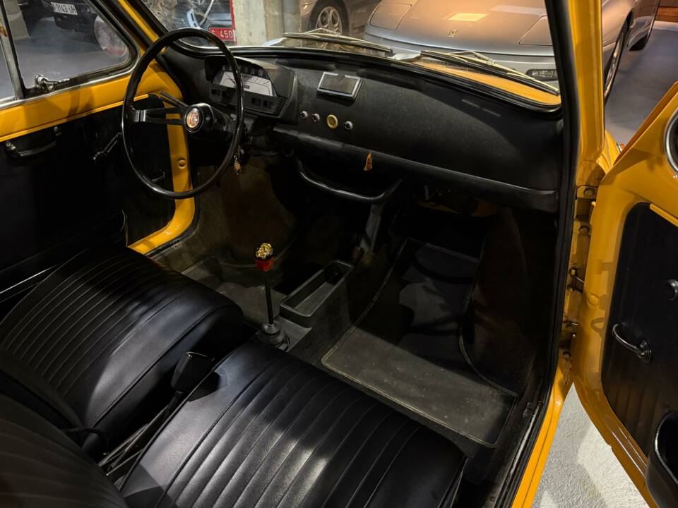 Image 61/76 de FIAT 500 L (1970)