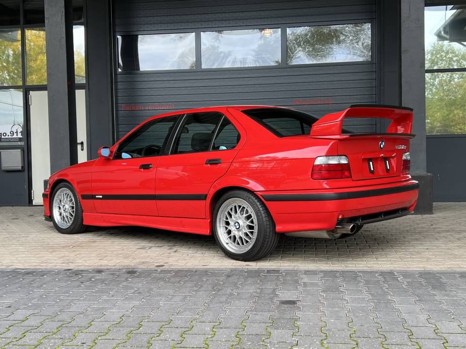 Imagen 9/37 de BMW 318is &quot;Class II&quot; (1994)