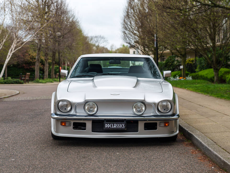 Afbeelding 5/30 van Aston Martin V8 Vantage X-Pack (1987)