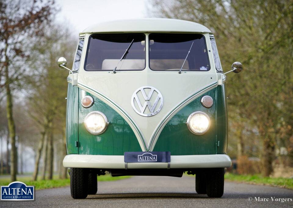 Image 4/60 of Volkswagen T1 camper (1964)