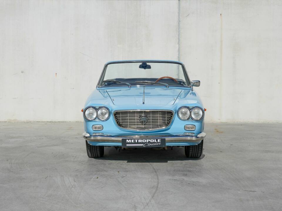 Image 18/50 of Lancia Flavia 1.8 (Vignale) (1963)