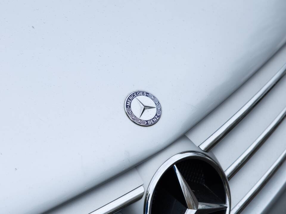 Image 10/41 of Mercedes-Benz SL 350 (2007)