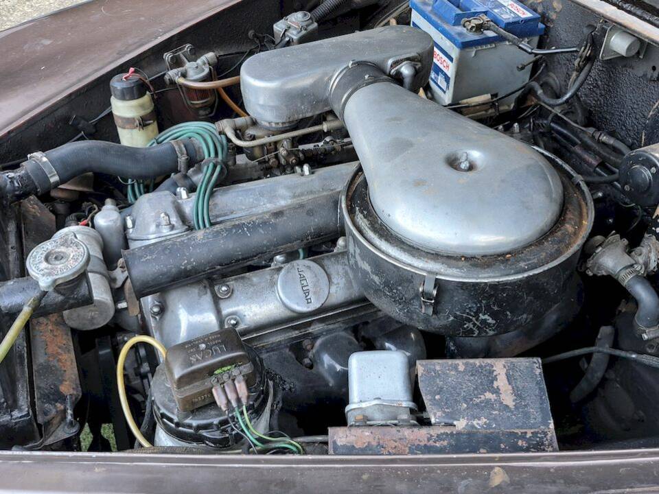 Bild 72/76 von Jaguar Mk II 2.4 (1963)