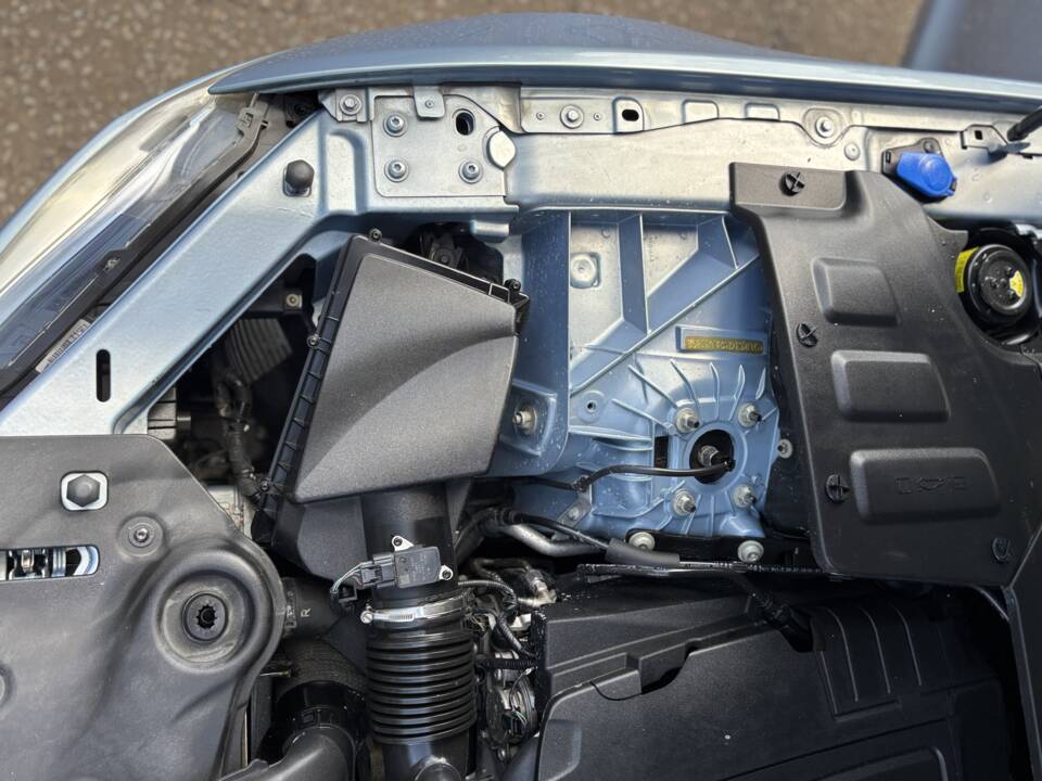 Image 6/50 of Jaguar XJ 5.0 (2011)