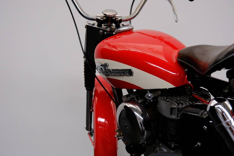 Immagine 53/72 di Harley-Davidson Model KH (1956)