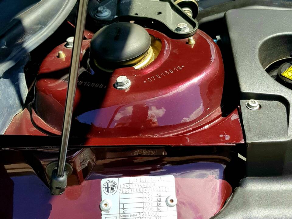 Bild 47/55 von Alfa Romeo Spider 3.2 V6 24V (2004)