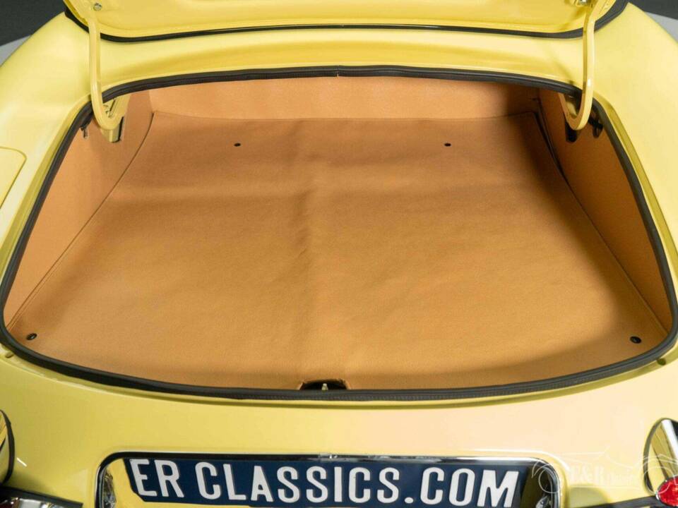 Imagen 6/19 de Jaguar E-Type 4.2 (1965)