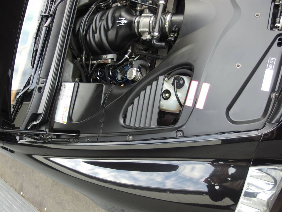 Bild 74/95 von Maserati Quattroporte 4.2 (2009)
