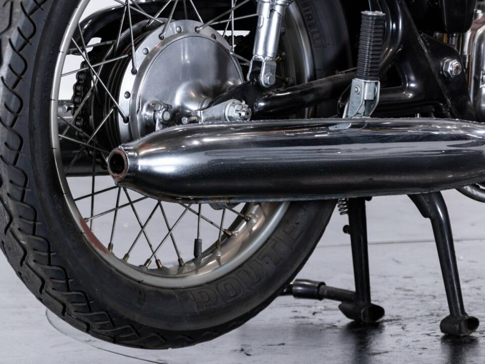 Image 27/50 of Honda DUMMY (1972)