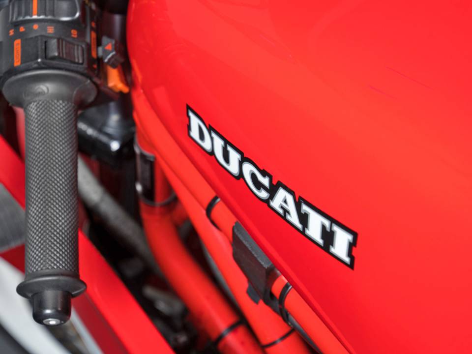 Immagine 6/17 di Ducati DUMMY (1990)