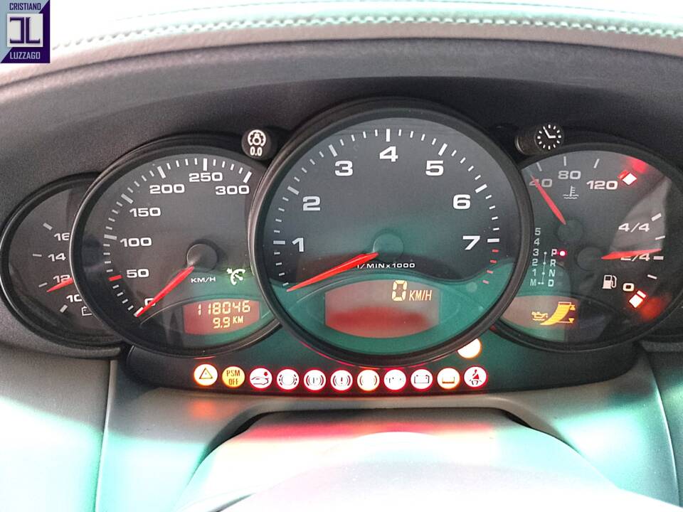 Bild 37/93 von Porsche 911 Carrera 4 (1998)