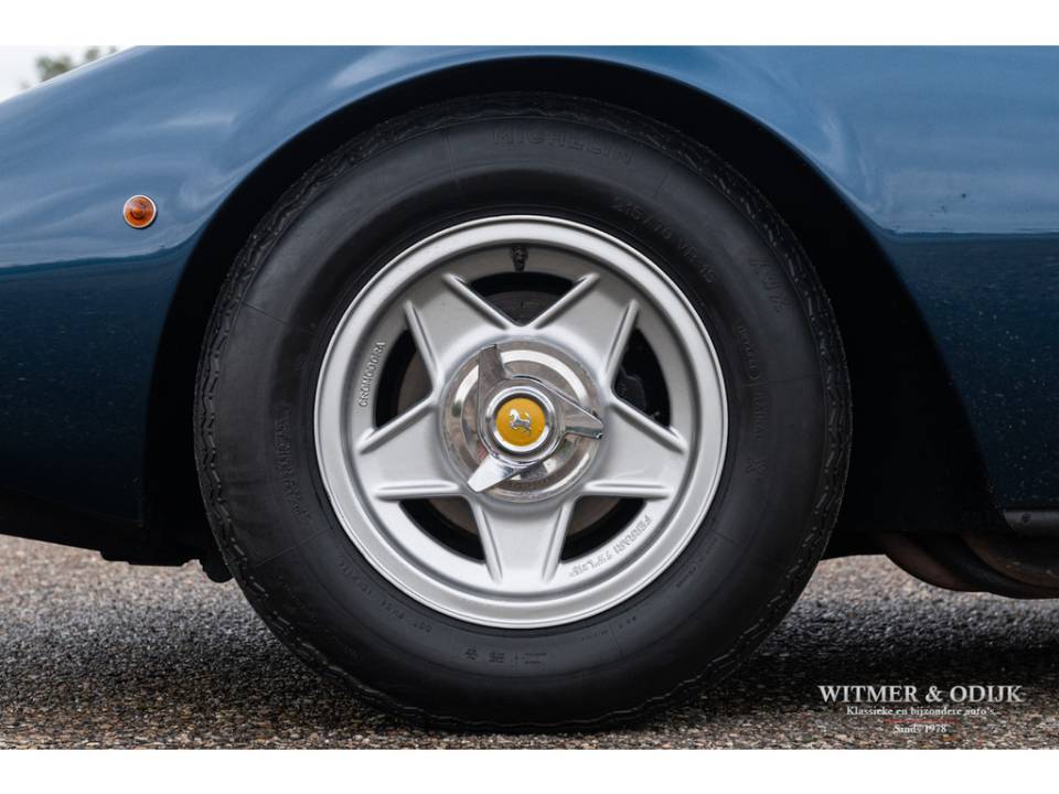 Image 16/31 de Ferrari 365 GTC&#x2F;4 (1972)