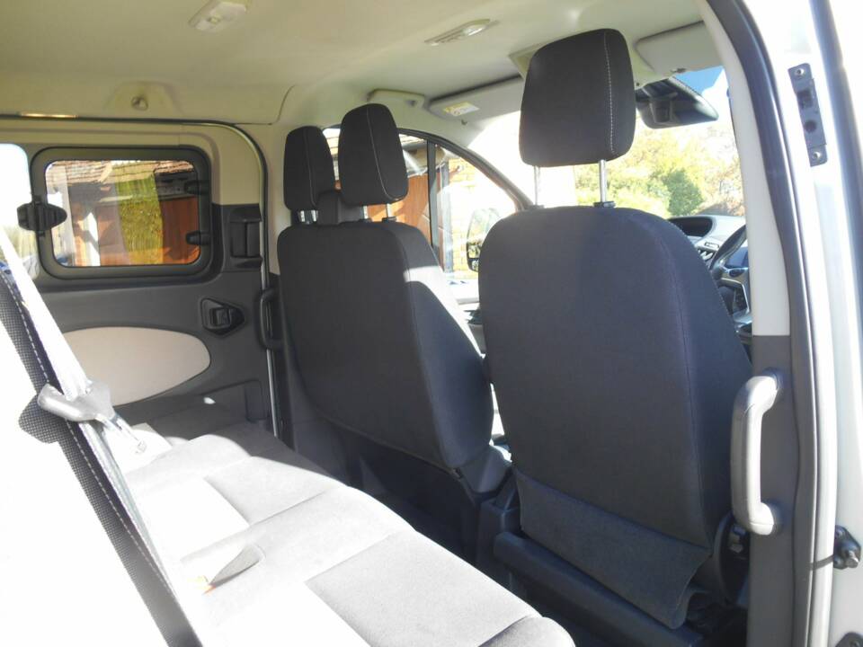 Immagine 7/9 di Ford Transit 2.0 TDCI (2017)