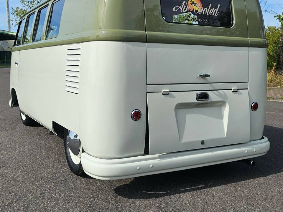 Image 8/30 of Volkswagen T1 Samba 1.2 (1959)