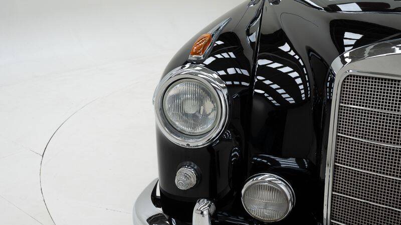 Bild 10/15 von Mercedes-Benz 220 SE Cabriolet (1958)