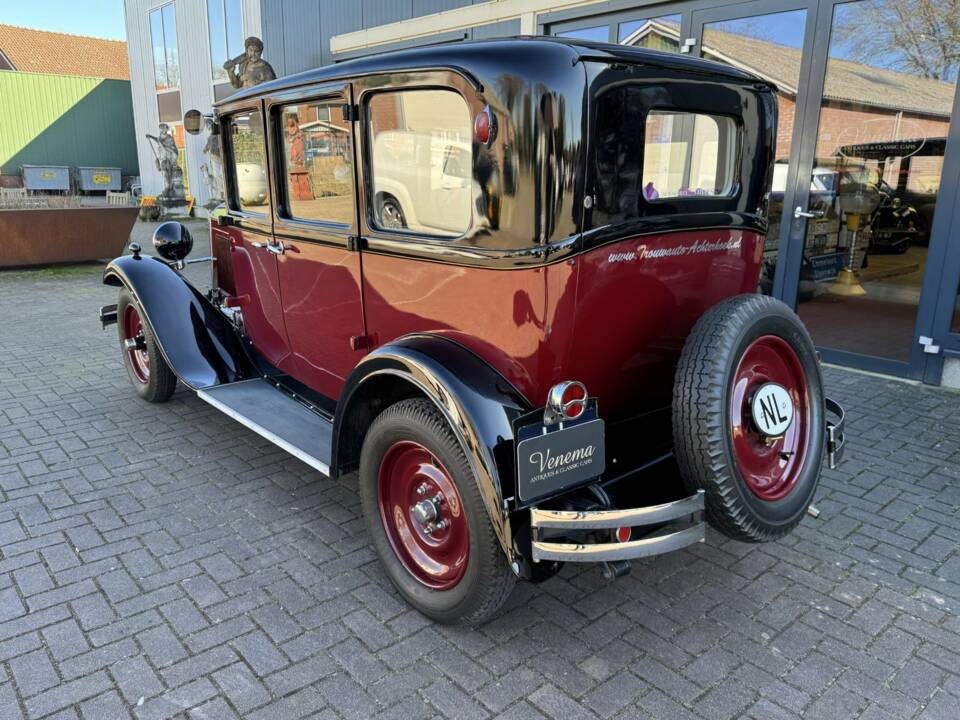Image 24/32 of Citroën C4G (1931)