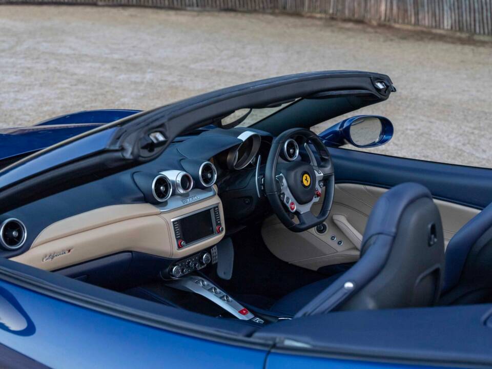 Bild 5/11 von Ferrari California T (2015)