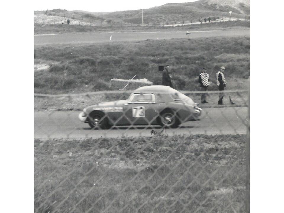 Image 19/50 of Austin-Healey Sprinzel Sebring Sprite (1958)