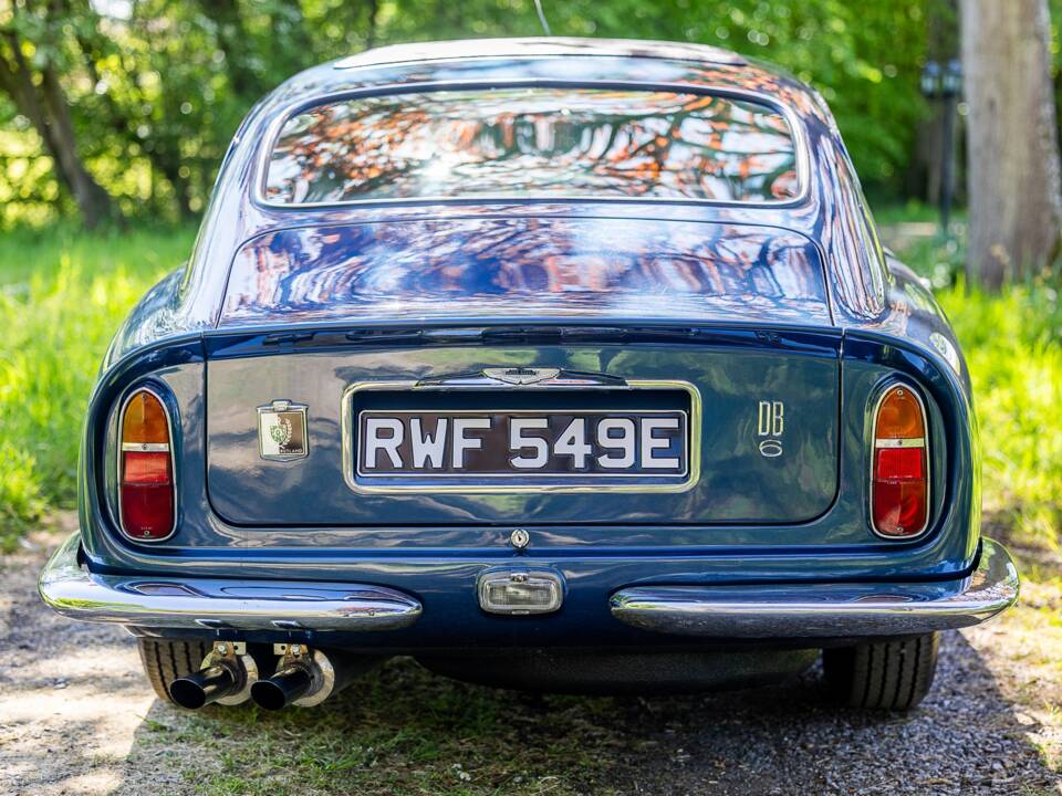 Afbeelding 34/50 van Aston Martin DB 6 (1967)