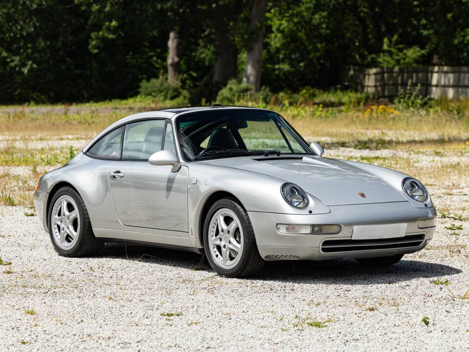 Image 29/46 de Porsche 911 Targa (1997)