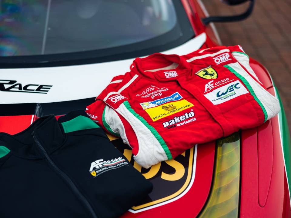 Bild 25/45 von Ferrari 458 Italia GT2 (2013)