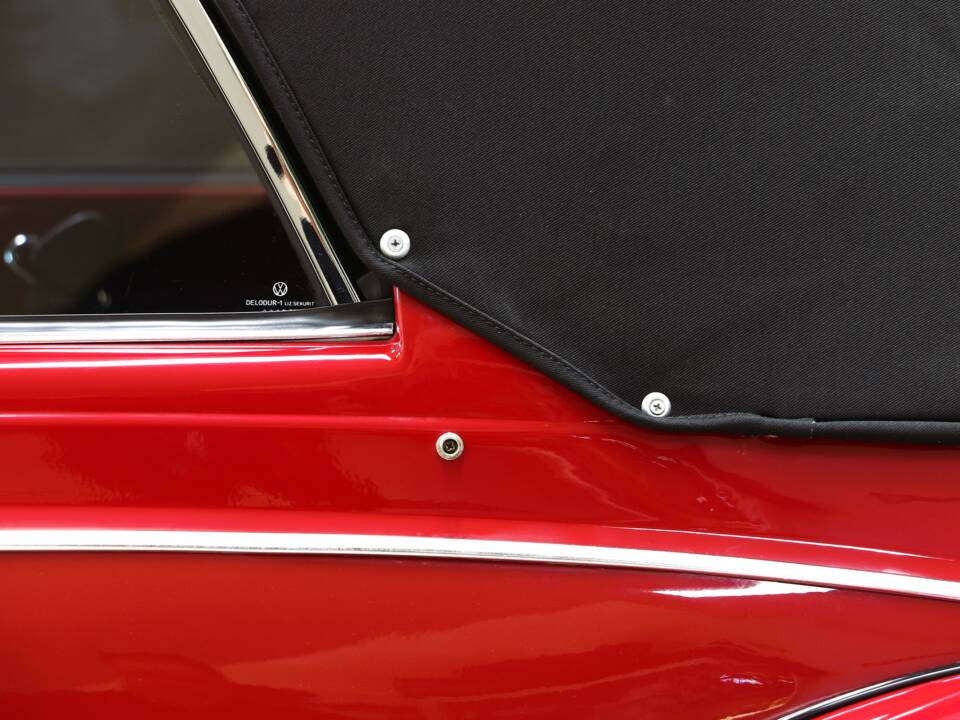 Immagine 17/34 di Volkswagen Beetle 1303 LS (1978)