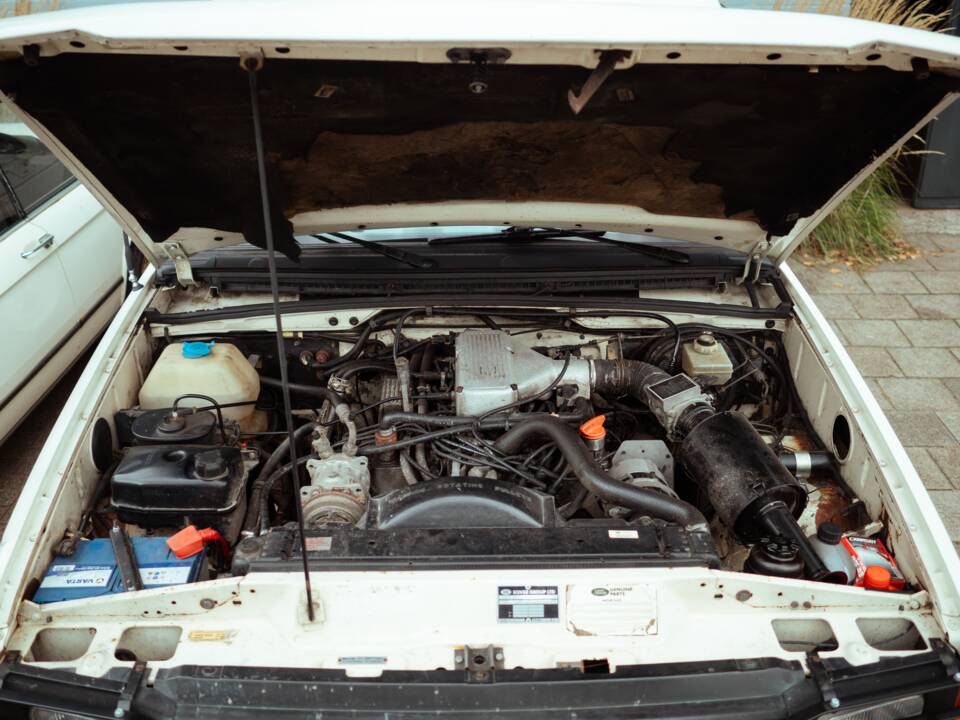 Image 18/18 of Land Rover Discovery (1990)