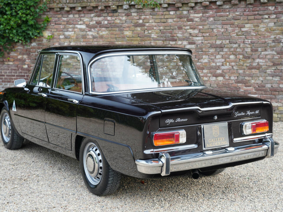 Image 15/50 of Alfa Romeo Giulia 1.3 Super (1973)