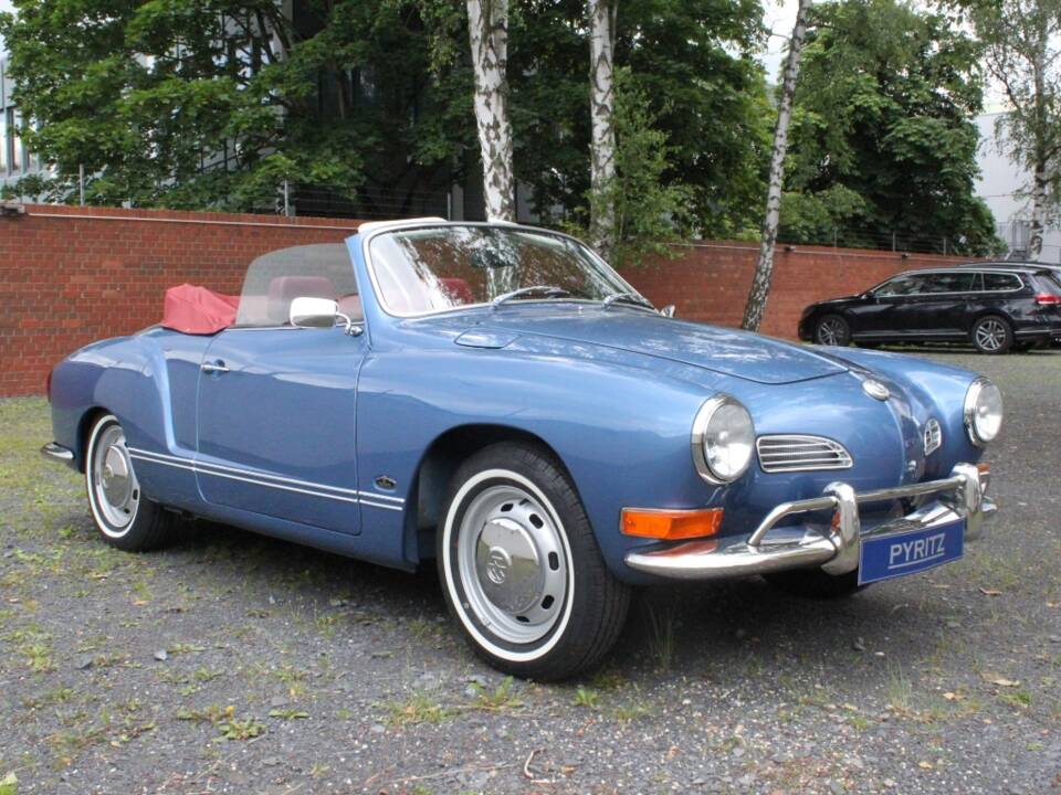 Immagine 2/29 di Volkswagen Karmann Ghia 1600 (1970)