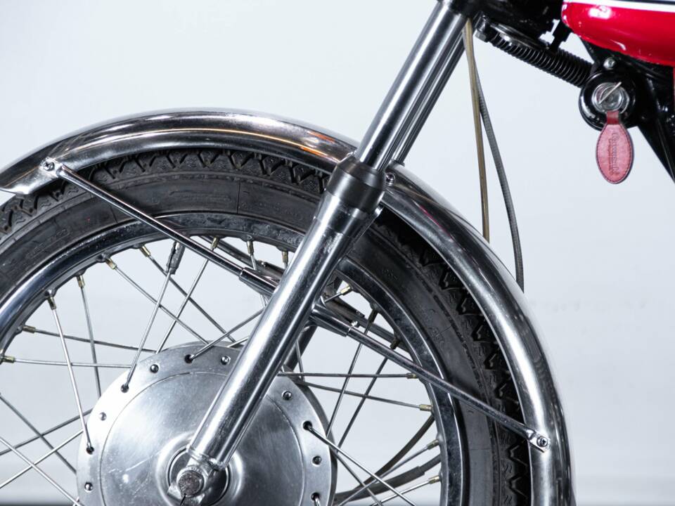 Immagine 11/50 di Kawasaki DUMMY (1970)