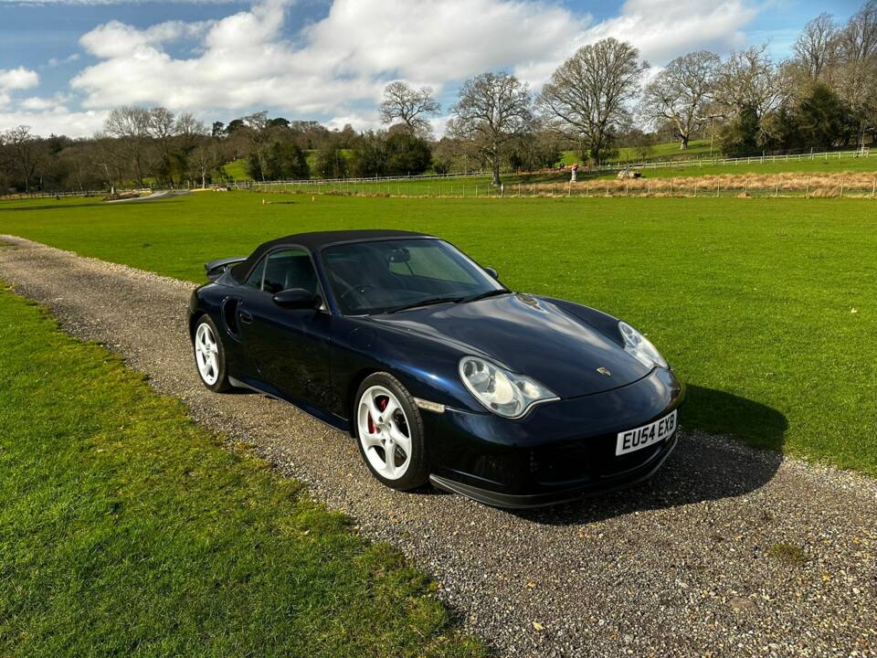 Bild 31/81 von Porsche 911 Turbo (2004)