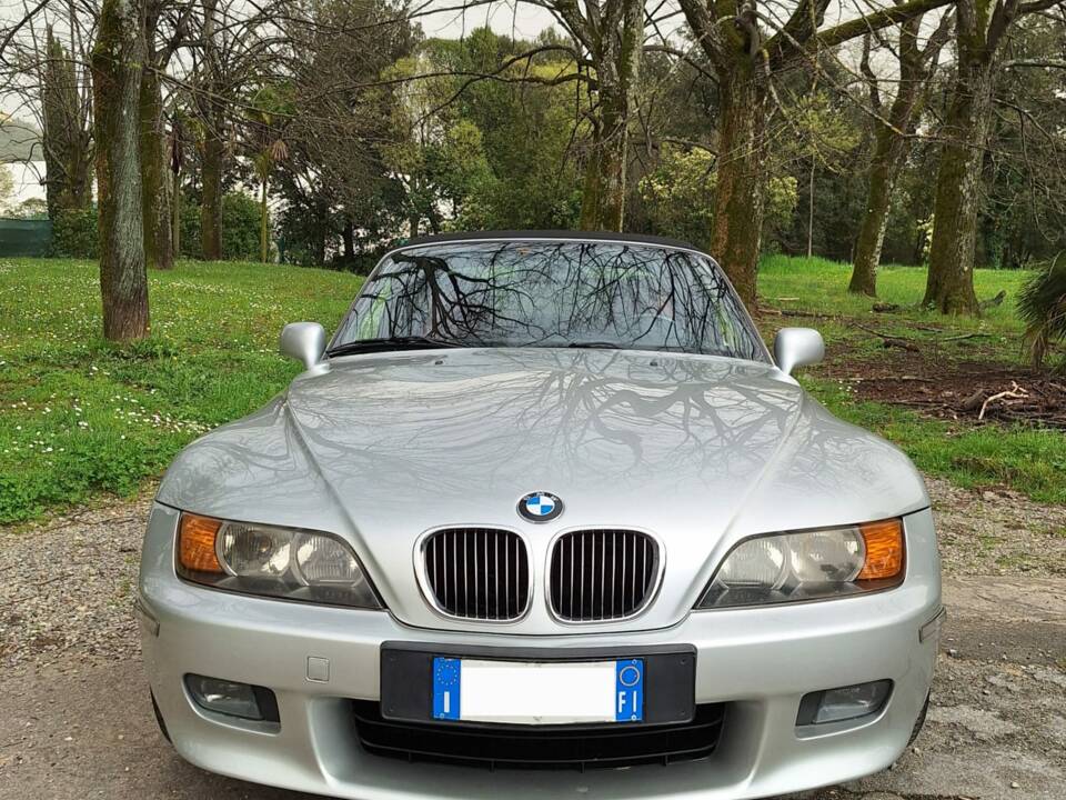 Bild 9/19 von BMW Z3 2.8i (1999)