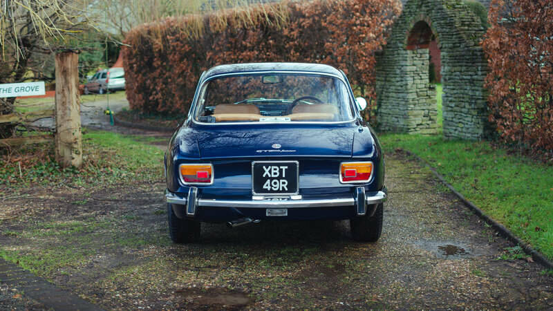 Image 7/50 of Alfa Romeo Giulia 1600 GT Junior (1977)