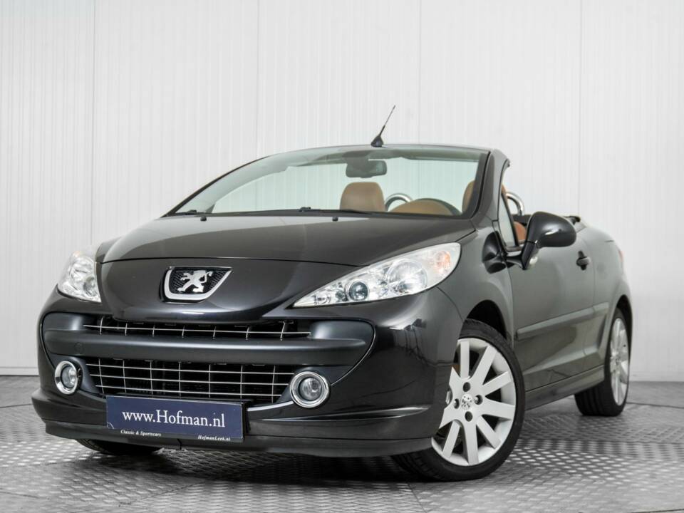 Image 3/50 de Peugeot 207 CC 1.6 VTi (2008)