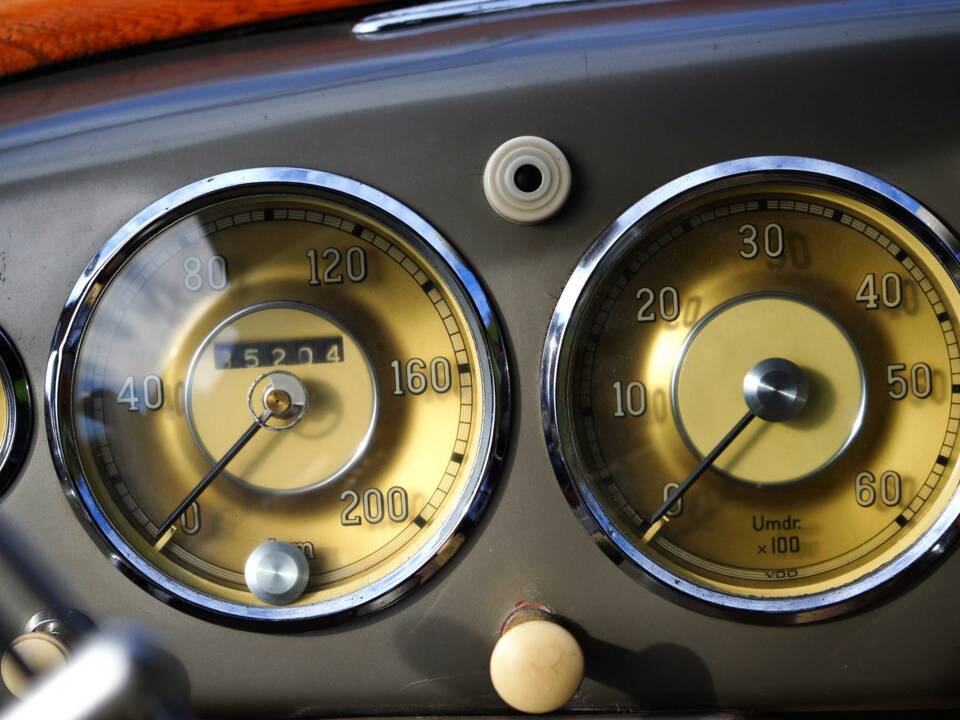 Image 23/27 of Borgward Isabella Hansa 1500 (1954)