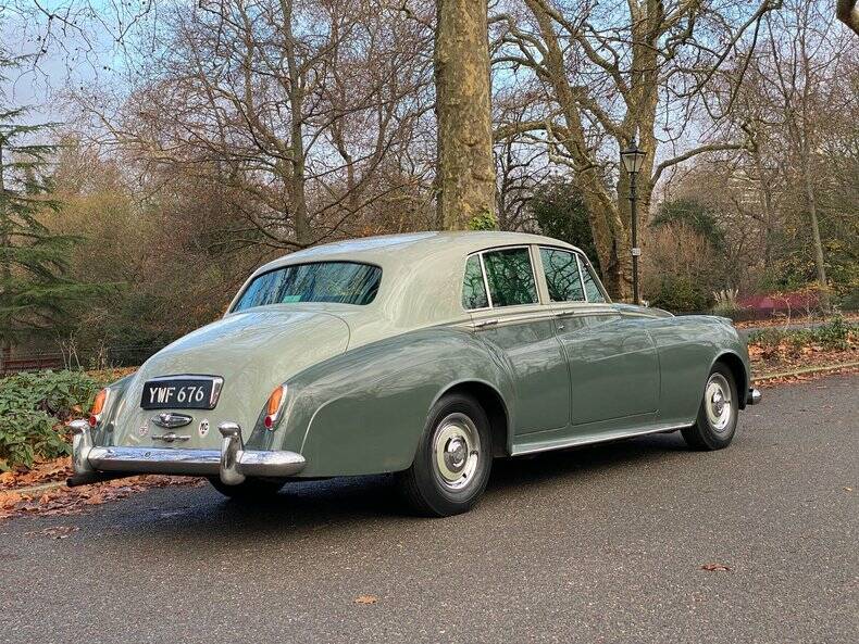 Image 9/50 of Bentley S 2 (1959)